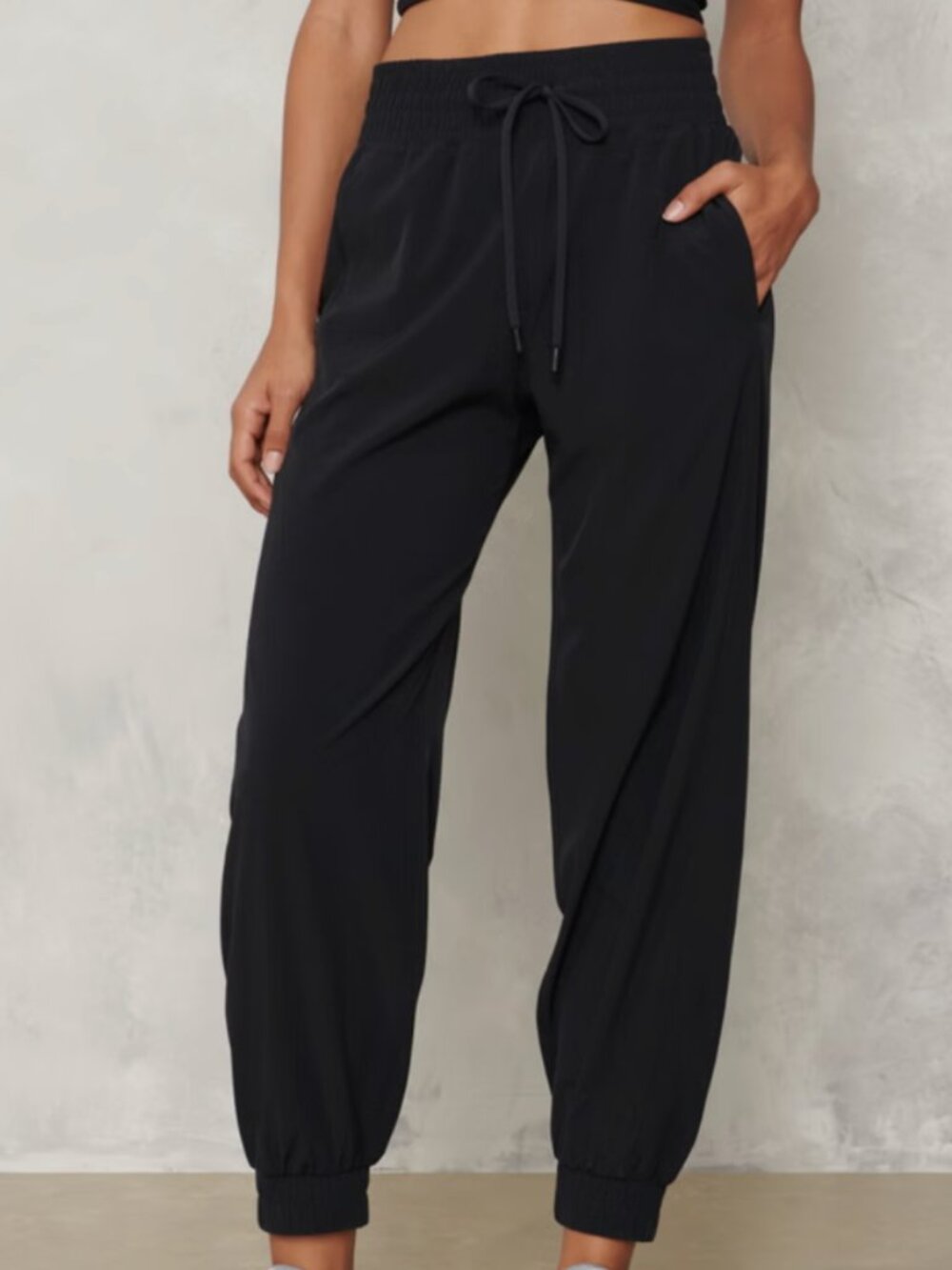 Abercrombie & Fitch YPB motionTEK Jogger